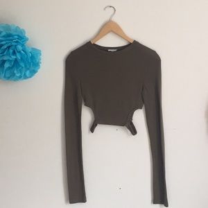 Tobi Cropped Long Sleeve Top